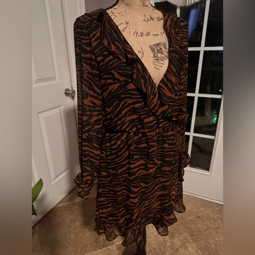 H&M dress